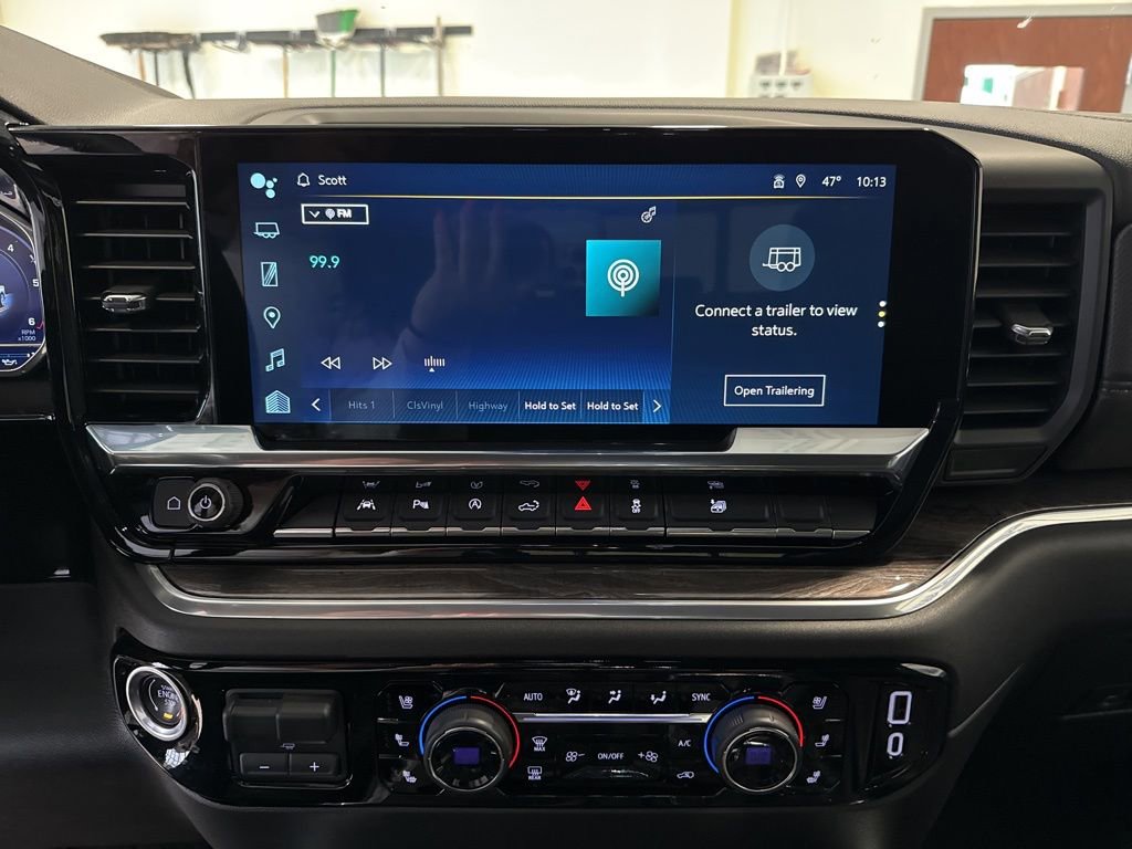 Used 2024 Chevrolet Silverado 1500 LTZ w/ LTZ Premium Package image 19