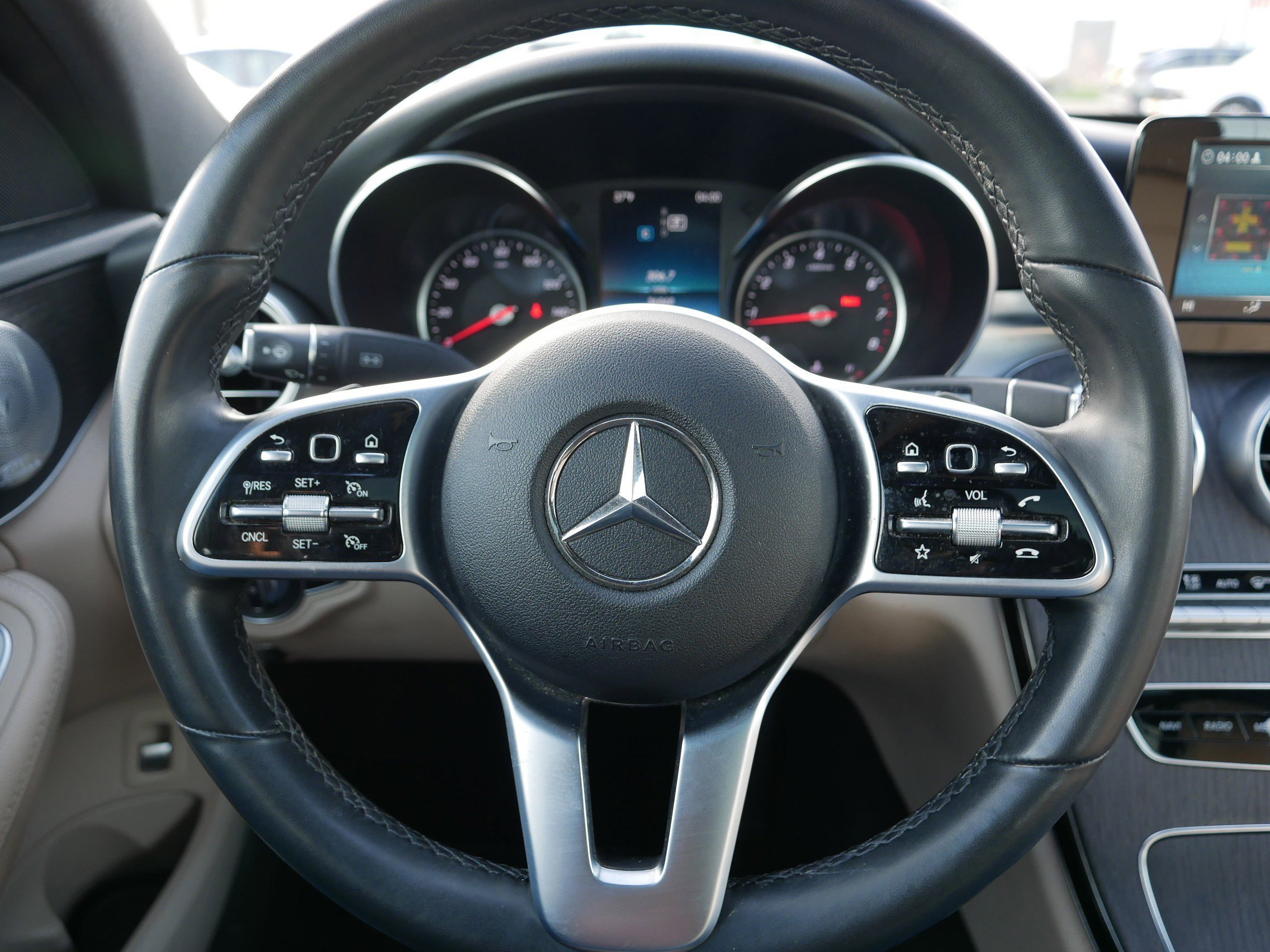 Used 2019 Mercedes-Benz C 300 4MATIC Sedan image 25