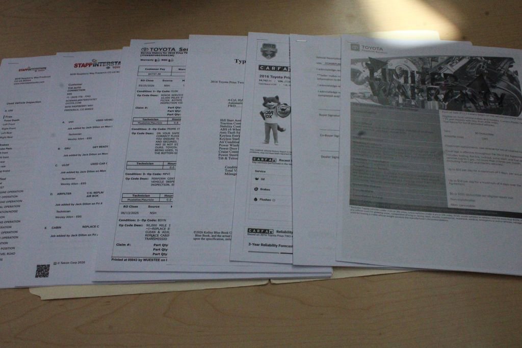 Used 2016 Toyota Prius Two image 28