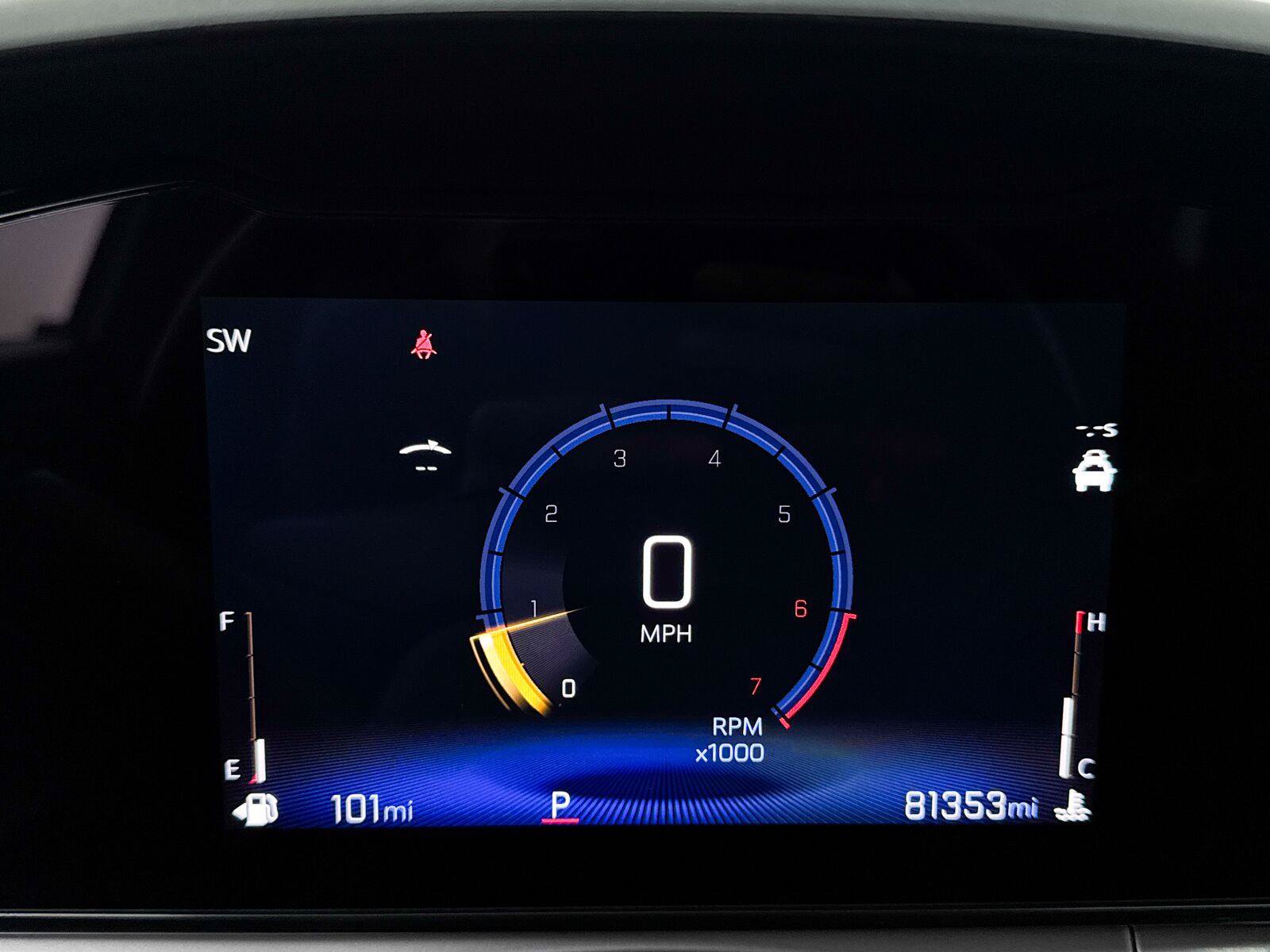 Used 2024 Chevrolet Trax LT w/ Driver Confidence Package FWD image 31