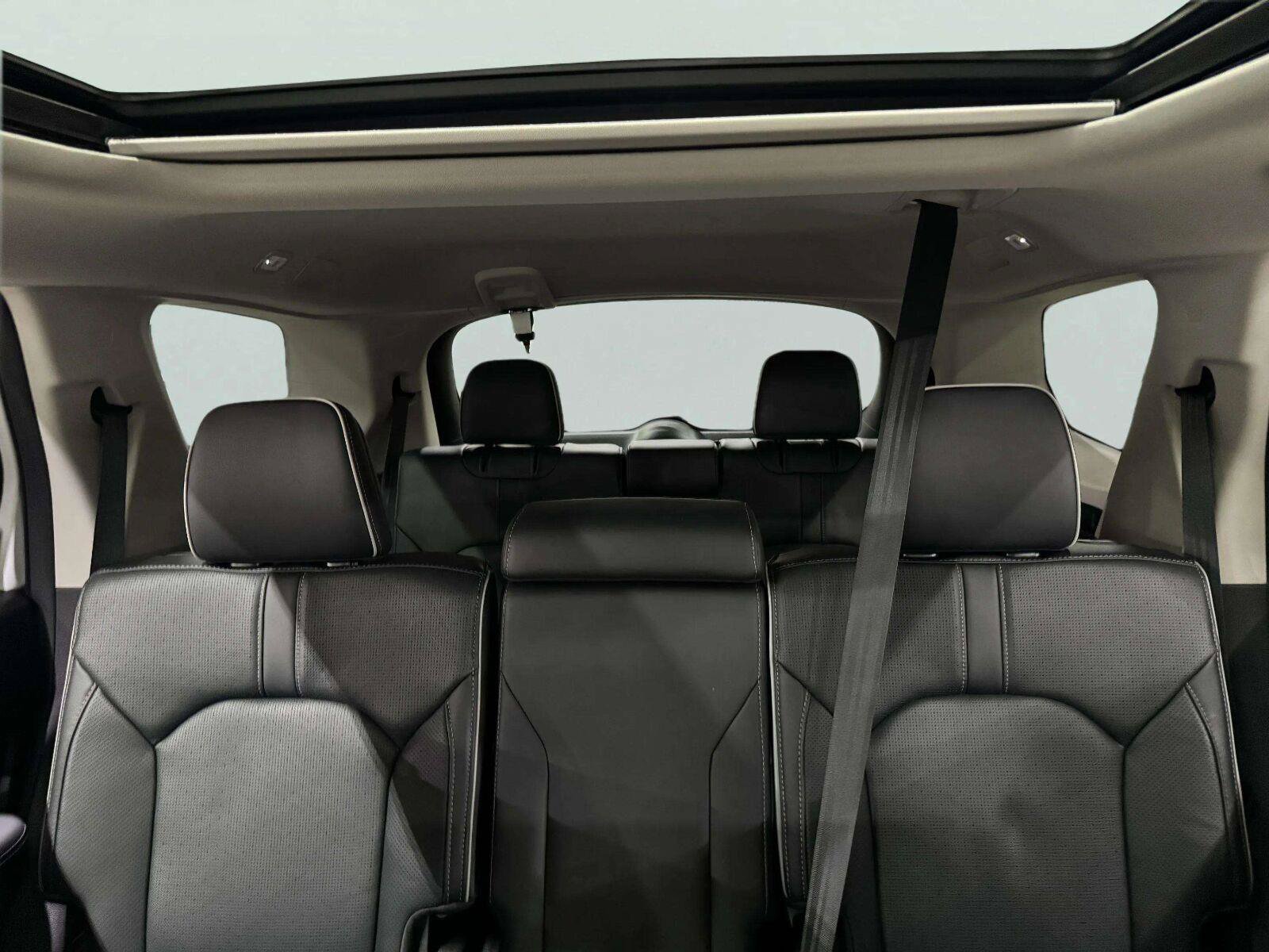 Used 2023 Honda Pilot Elite image 59