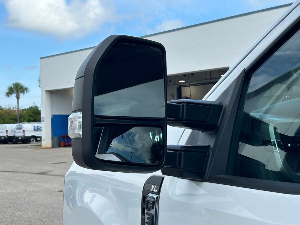 Used 2023 Ford F350 XL w/ XL Chrome Package RWD image 16