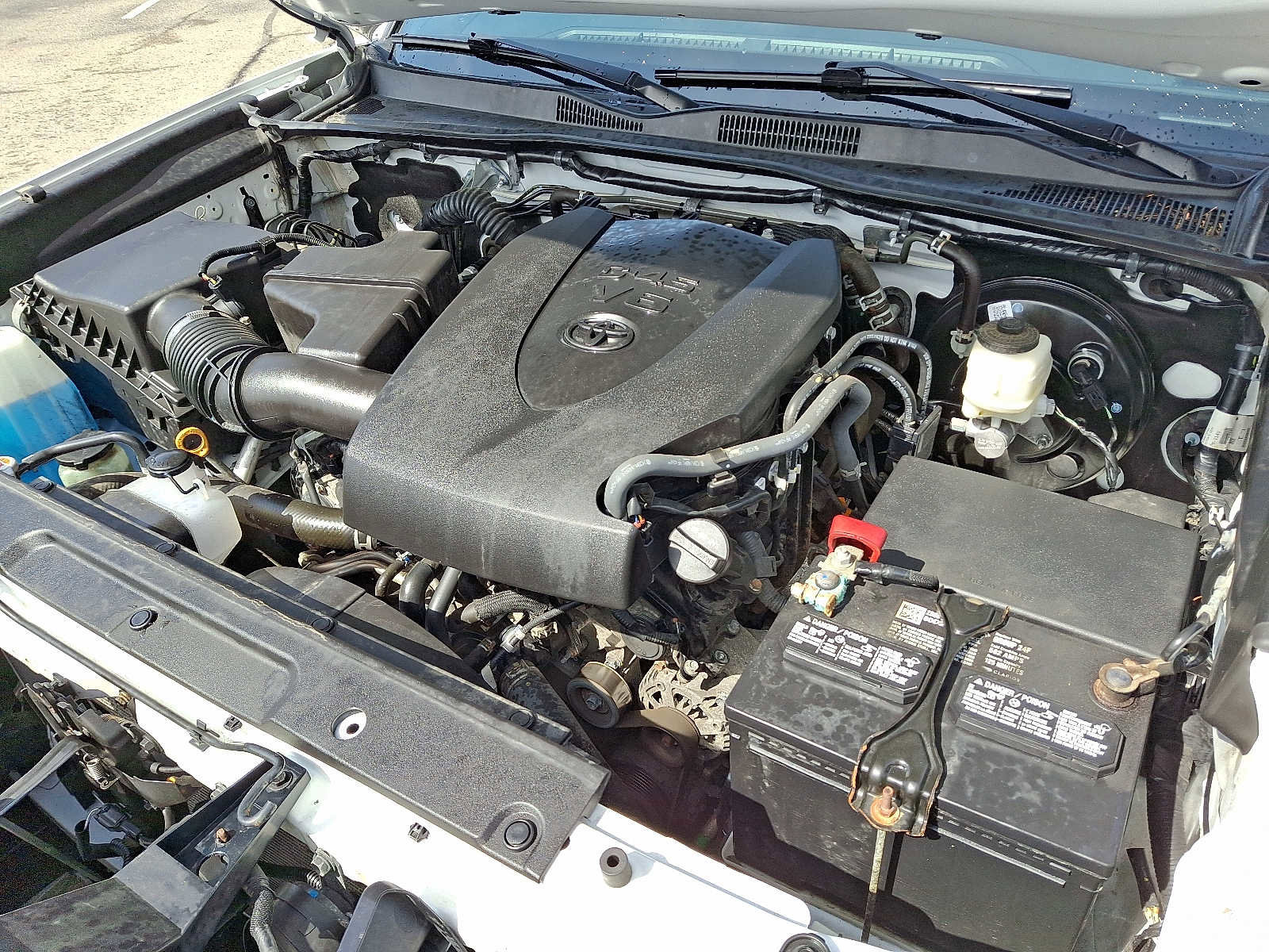 Used 2021 Toyota Tacoma TRD Sport w/ Technology Package image 27