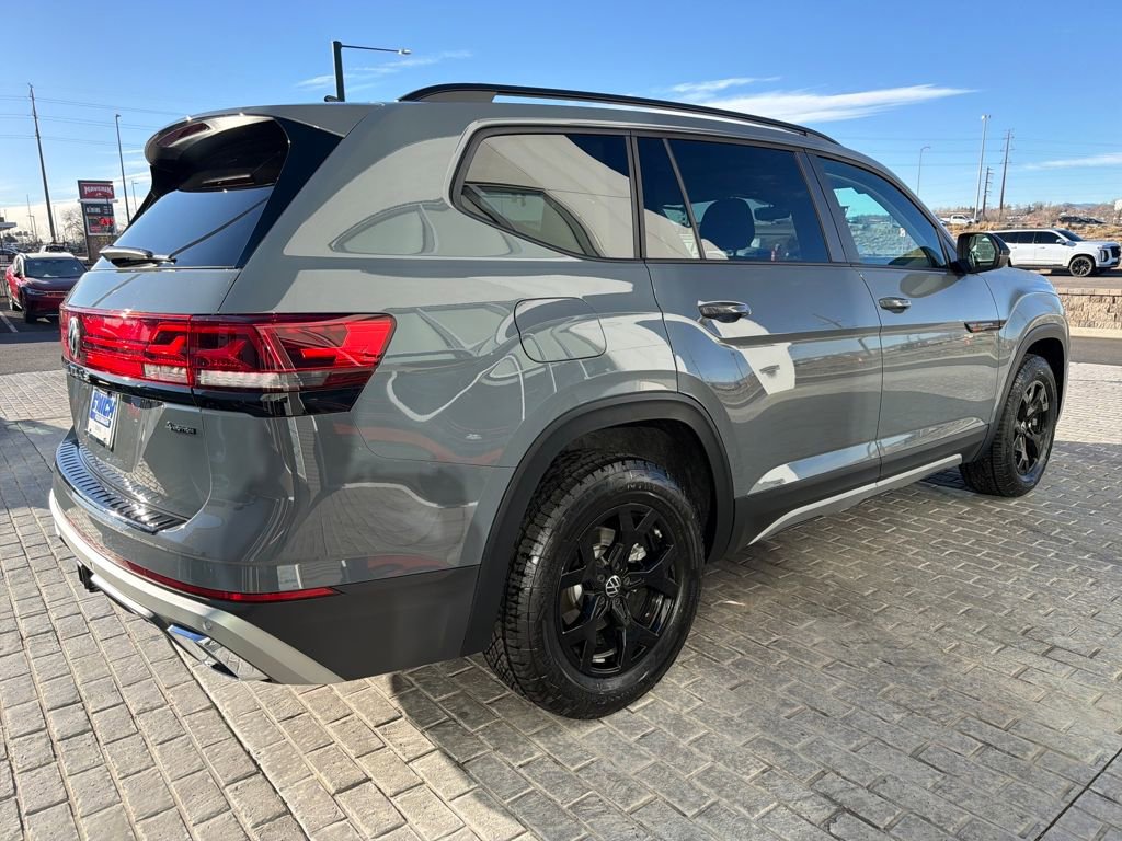Certified 2025 Volkswagen Atlas Peak Edition SE image 7