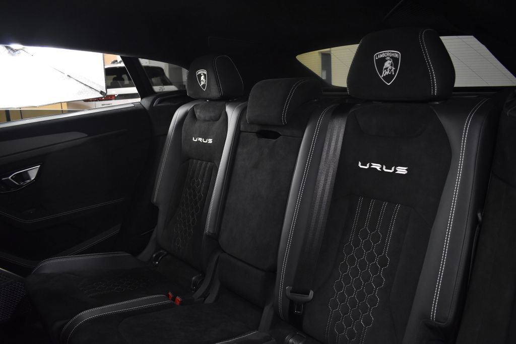 Used 2023 Lamborghini Urus Performante image 61