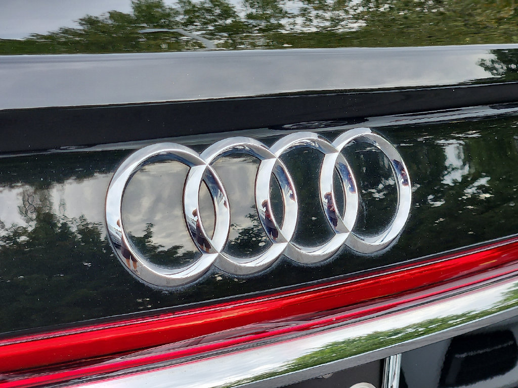 Certified 2023 Audi A8 L 3.0T AWD/4WD image 29
