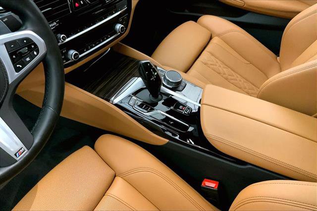 Certified 2022 BMW 540i xDrive w/ M Sport Package image 22