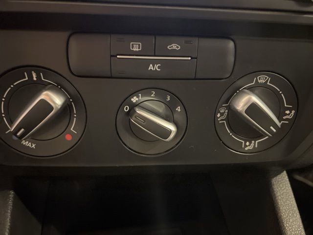 Used 2017 Volkswagen Jetta S FWD image 22