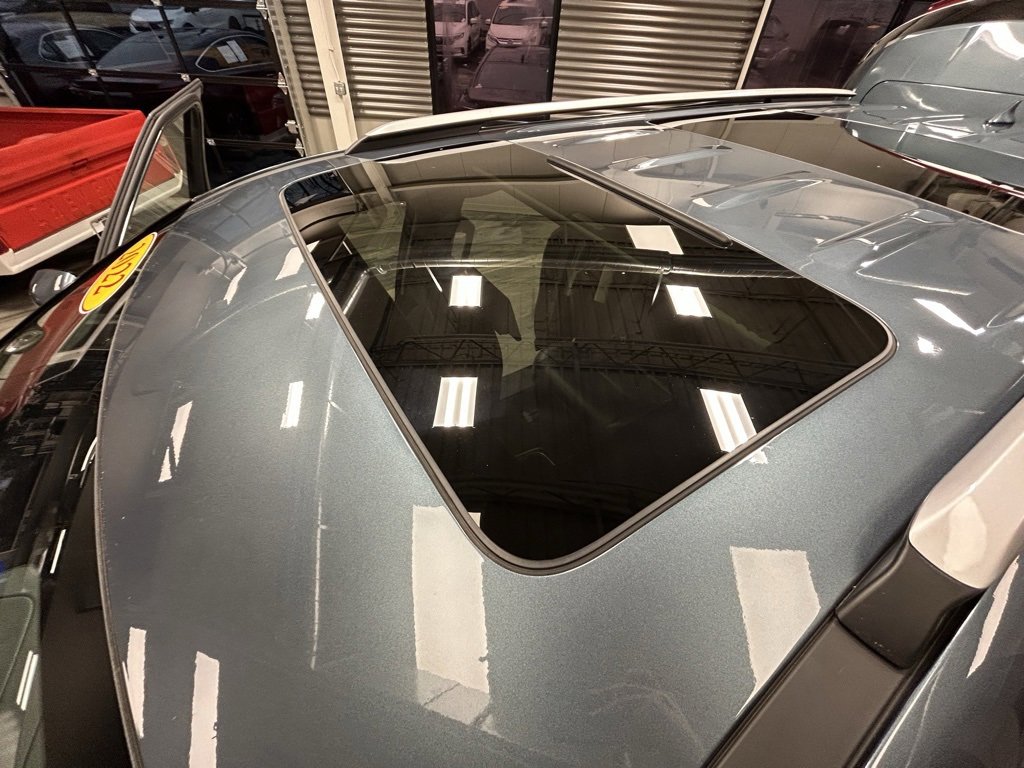 Used 2022 Kia Carnival SX Prestige image 58