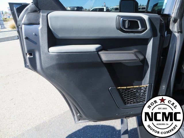 Used 2022 Ford Bronco Badlands image 40