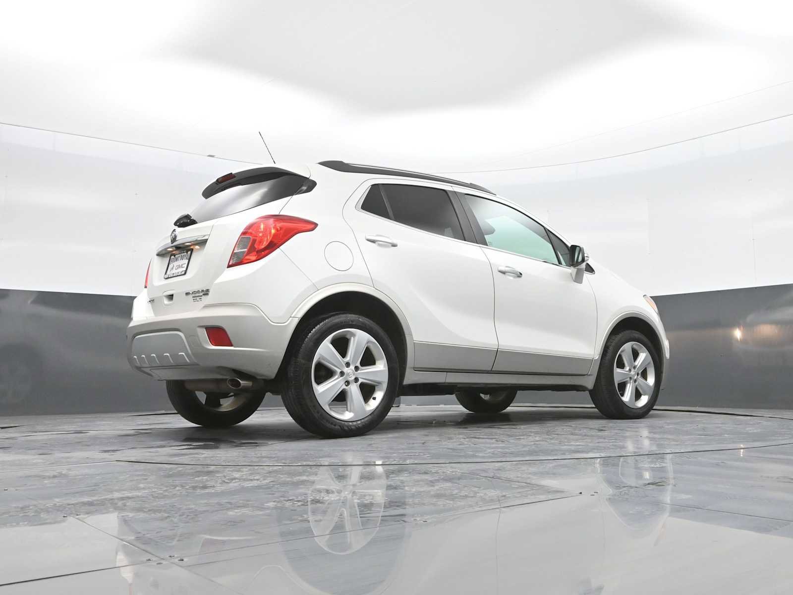 Used 2015 Buick Encore AWD image 40