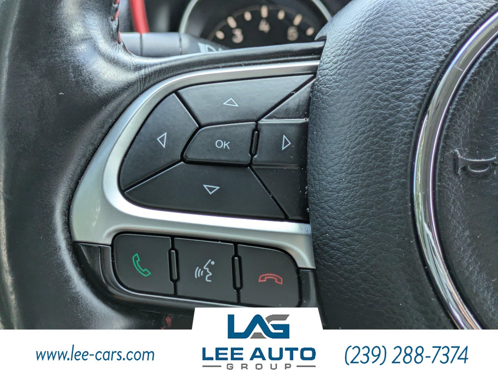 Used 2017 Jeep Compass Trailhawk w/ Leather Interior Group AWD/4WD image 21