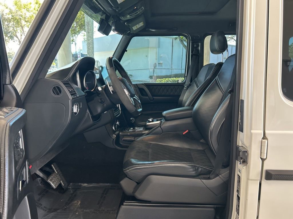 Used 2017 Mercedes-Benz G 550 Squared image 5