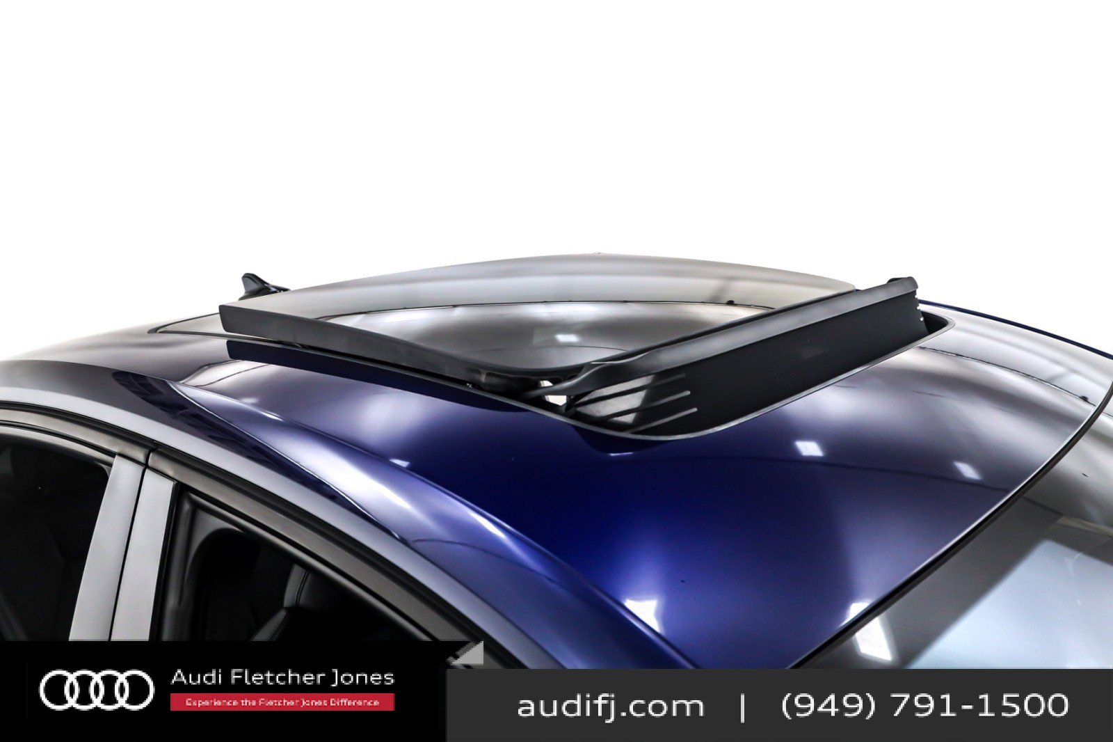 Used 2024 Audi Q4 e-tron Prestige w/ Black Optic Plus Package image 22