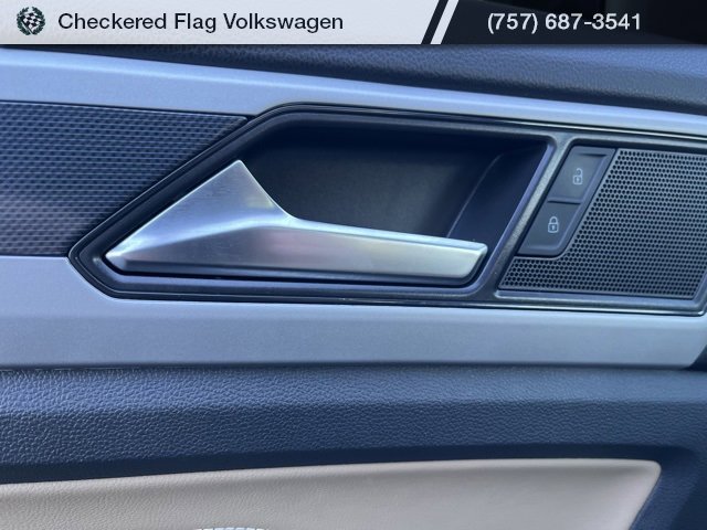 Used 2023 Volkswagen Atlas Cross Sport SEL R-Line image 15