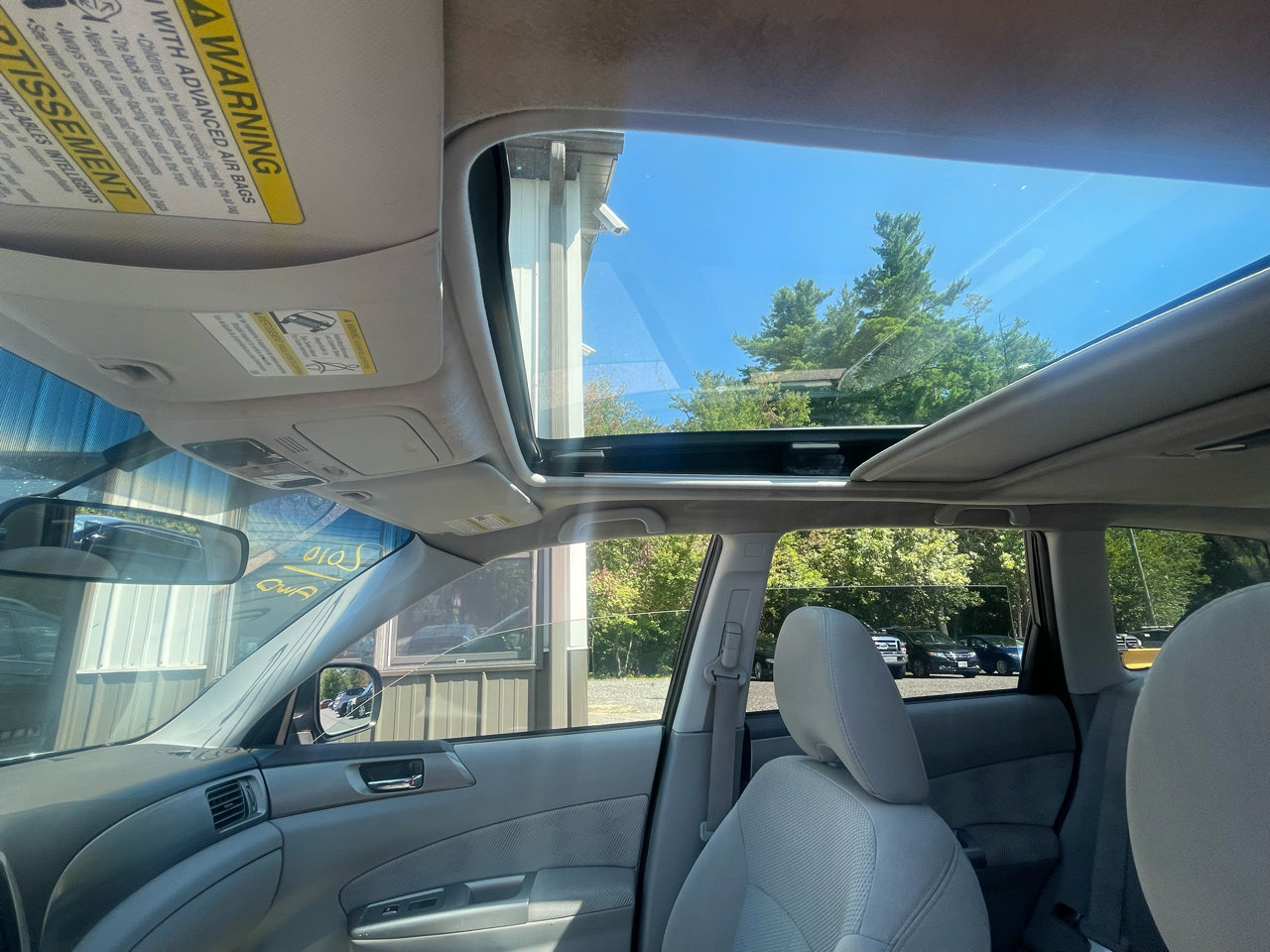 Used 2010 Subaru Forester 2.5X Premium image 16