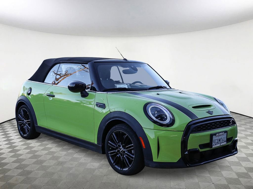 Used 2023 MINI Cooper S image 4