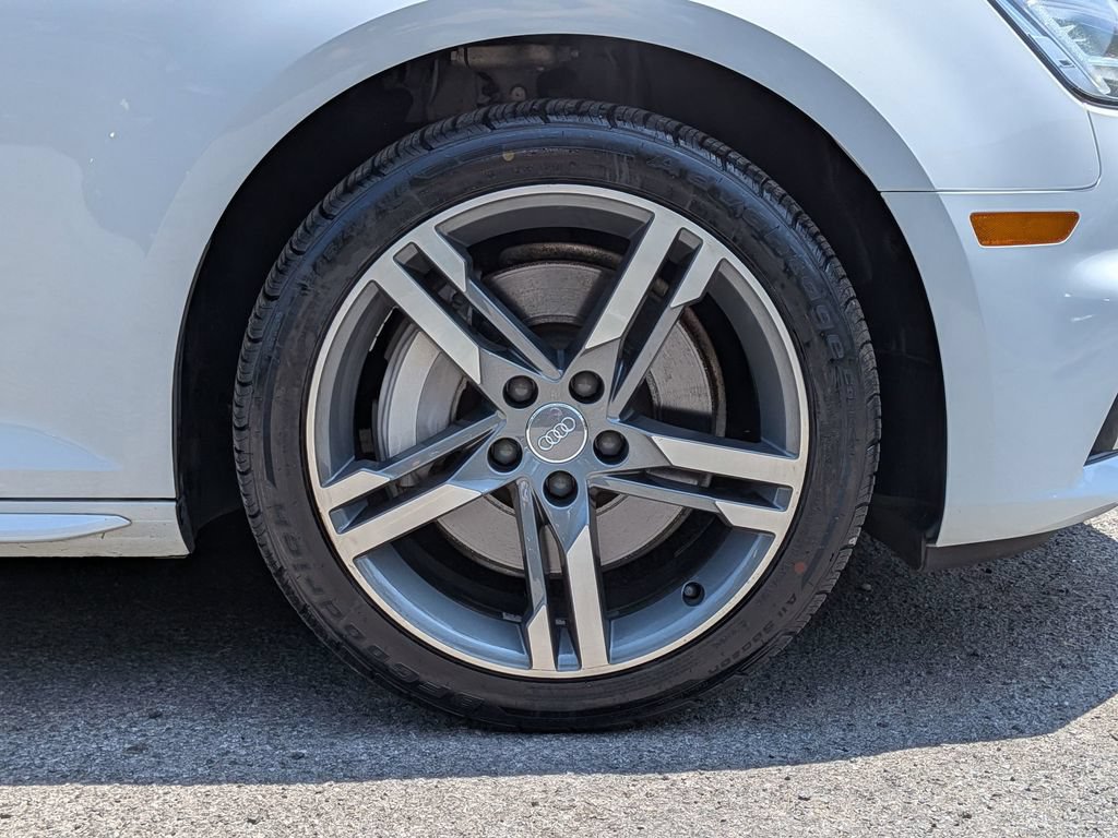 Used 2018 Audi A4 2.0T Premium Plus w/ Premium Plus Package AWD/4WD image 33