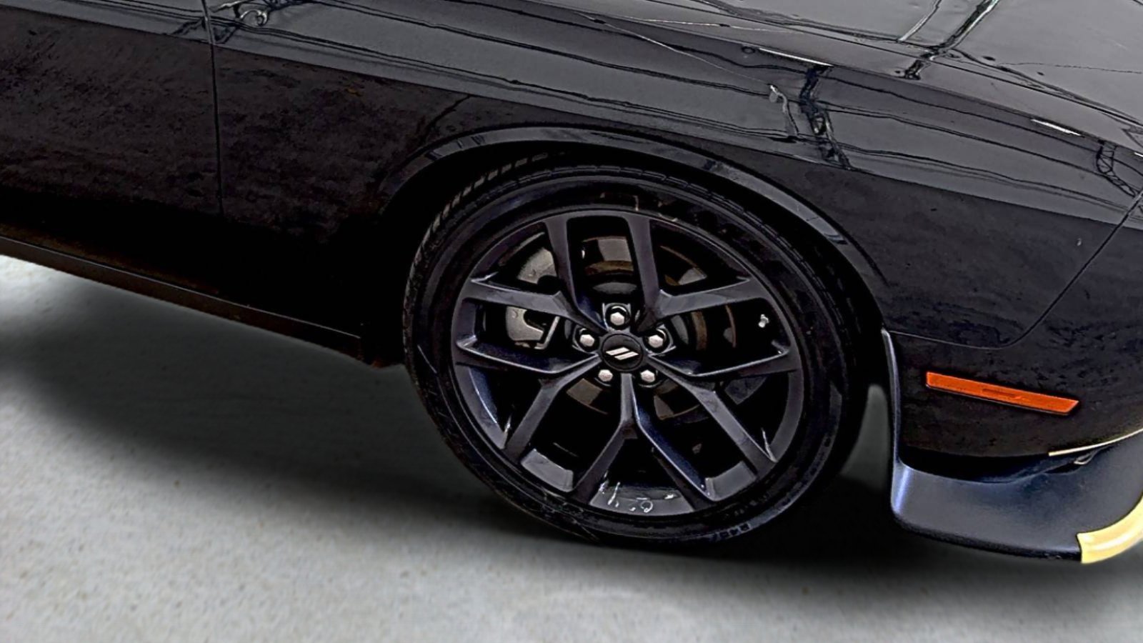 Used 2023 Dodge Challenger GT w/ Blacktop Package image 9