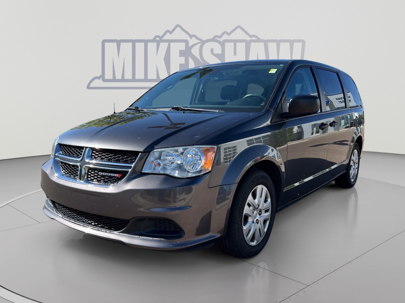 Used 2020 Dodge Grand Caravan SE w/ UConnect Hands-Free Group FWD image 14
