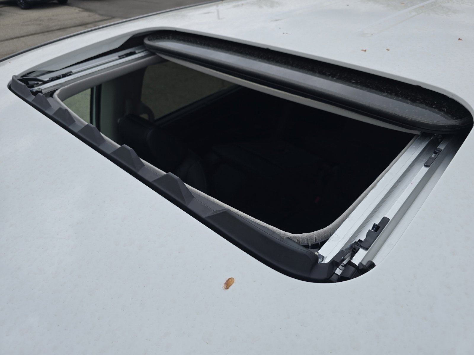 New 2026 Honda Odyssey EX-L image 3