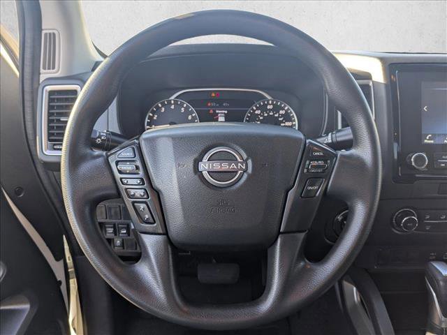 Used 2022 Nissan Frontier SV image 16