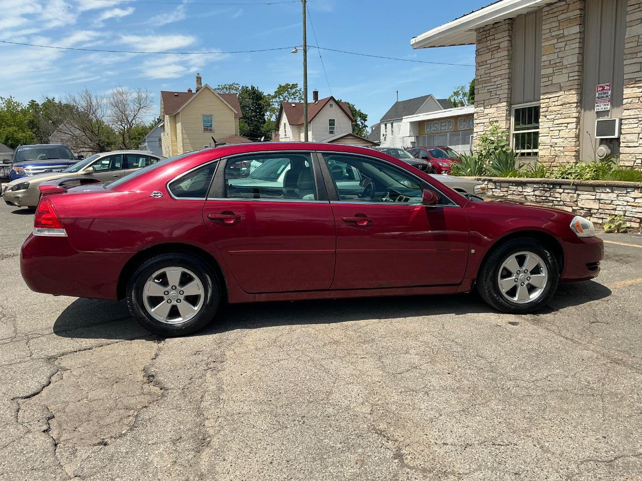 Used 2008 Chevrolet Impala LT w/ Luxury Edition Package FWD image 2