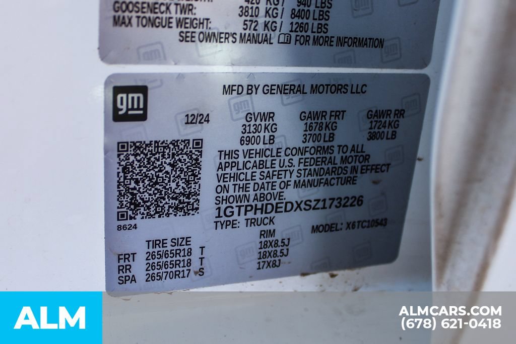 Used 2025 GMC Sierra 1500 SLT RWD image 39