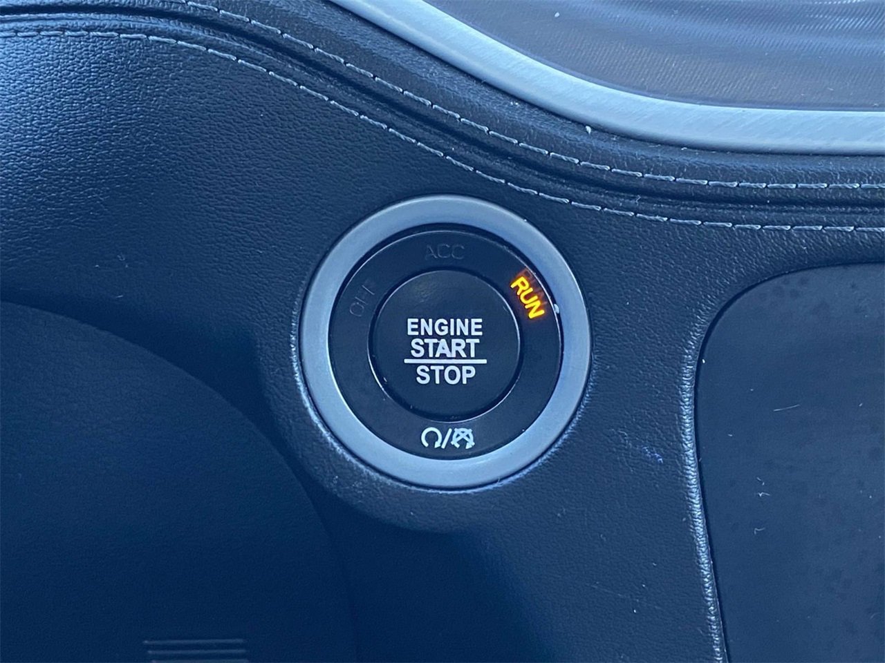 Used 2022 Dodge Charger SXT w/ Plus Group image 23