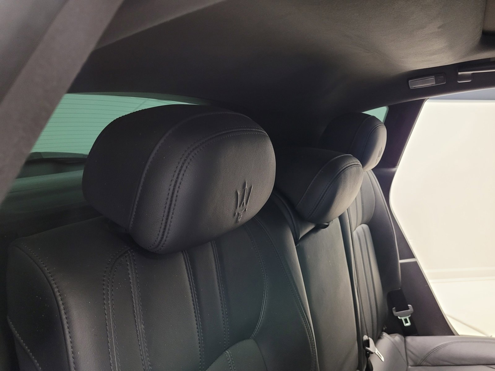 Used 2018 Maserati Levante GranSport image 49