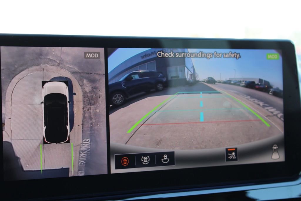 New 2026 Nissan Pathfinder SL image 26