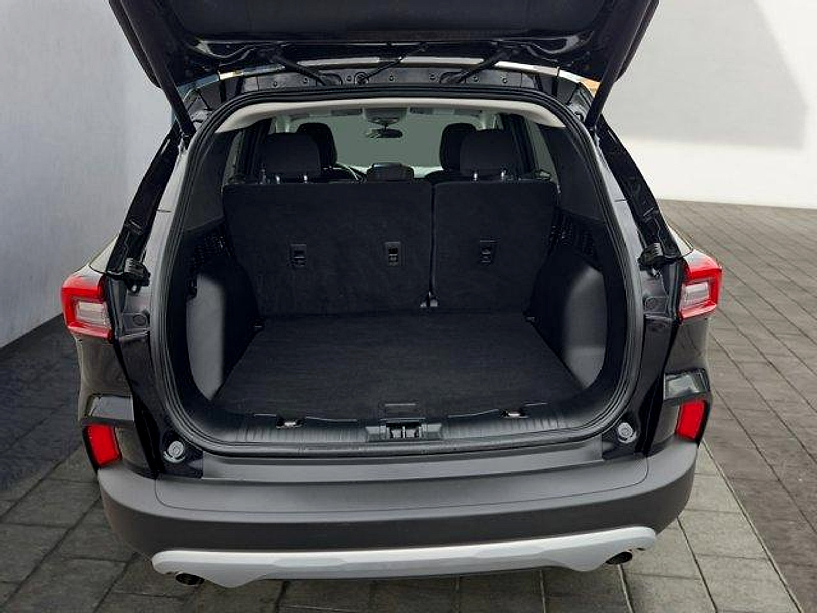 Certified 2023 Ford Escape Active AWD/4WD image 24