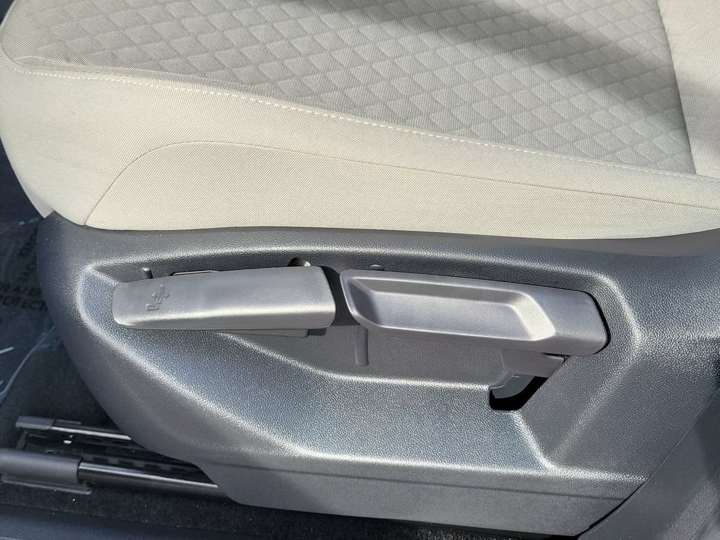 Used 2021 Volkswagen Tiguan S FWD image 22