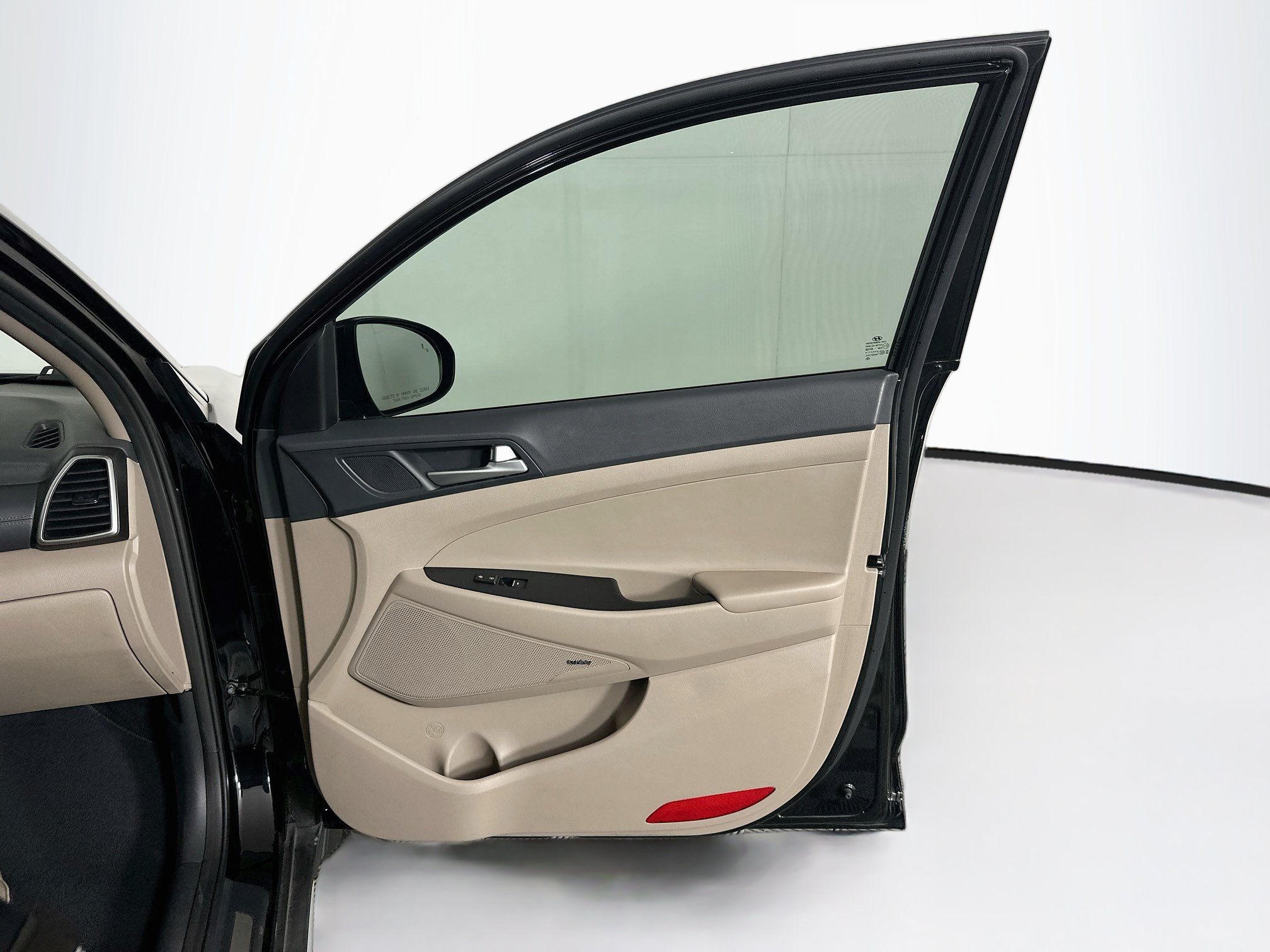 Used 2019 Hyundai Tucson Limited FWD image 32