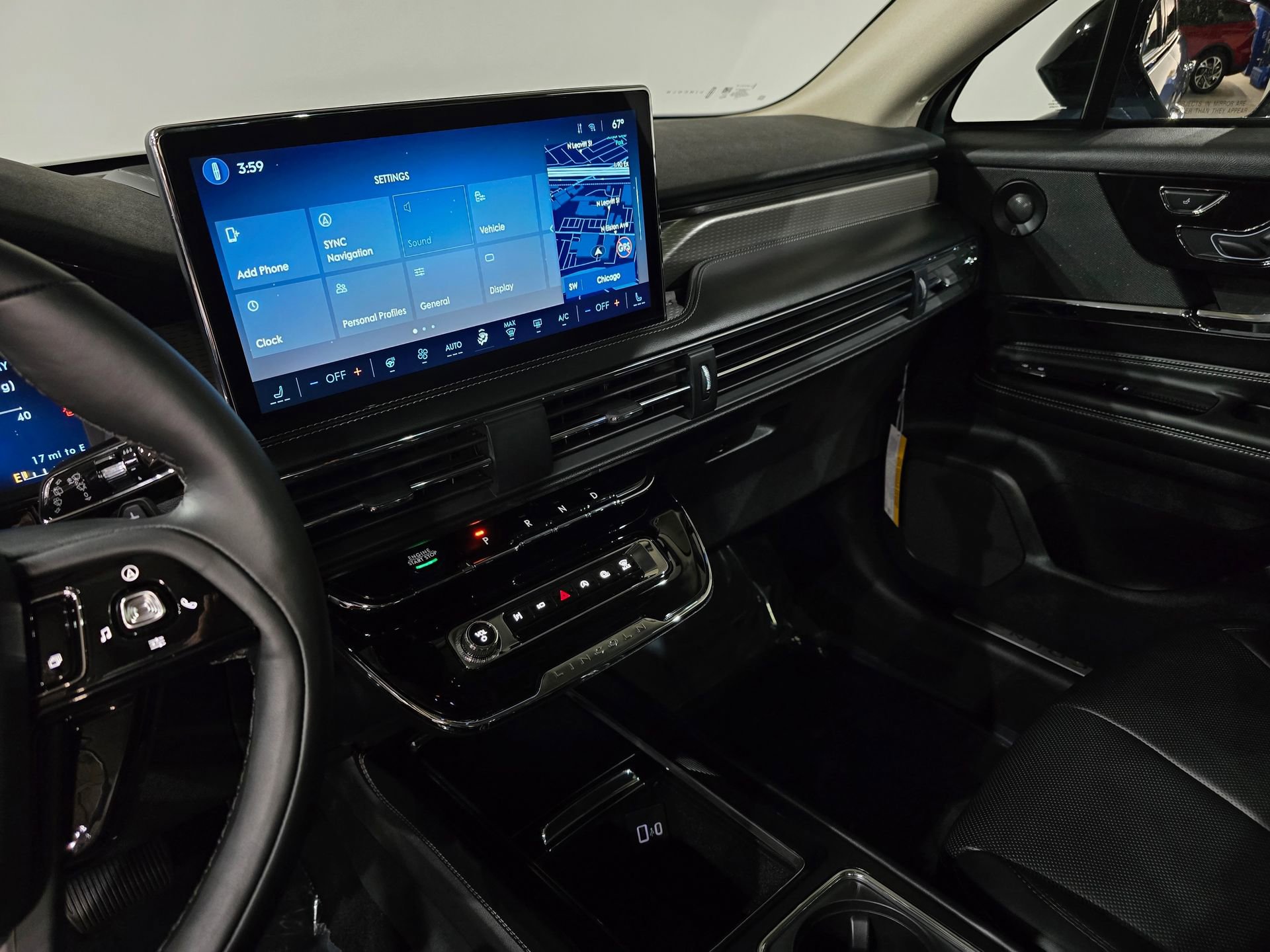 New 2025 Lincoln Corsair Reserve w/ Equipment Group 202A AWD/4WD image 22