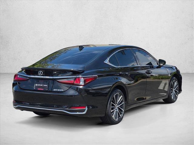 Used 2025 Lexus ES 300h w/ Premium Package FWD image 6
