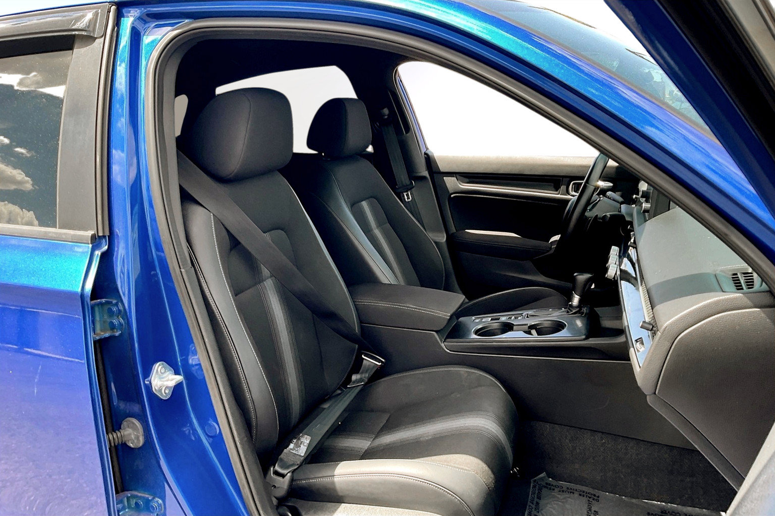 Used 2022 Honda Civic Sport image 7