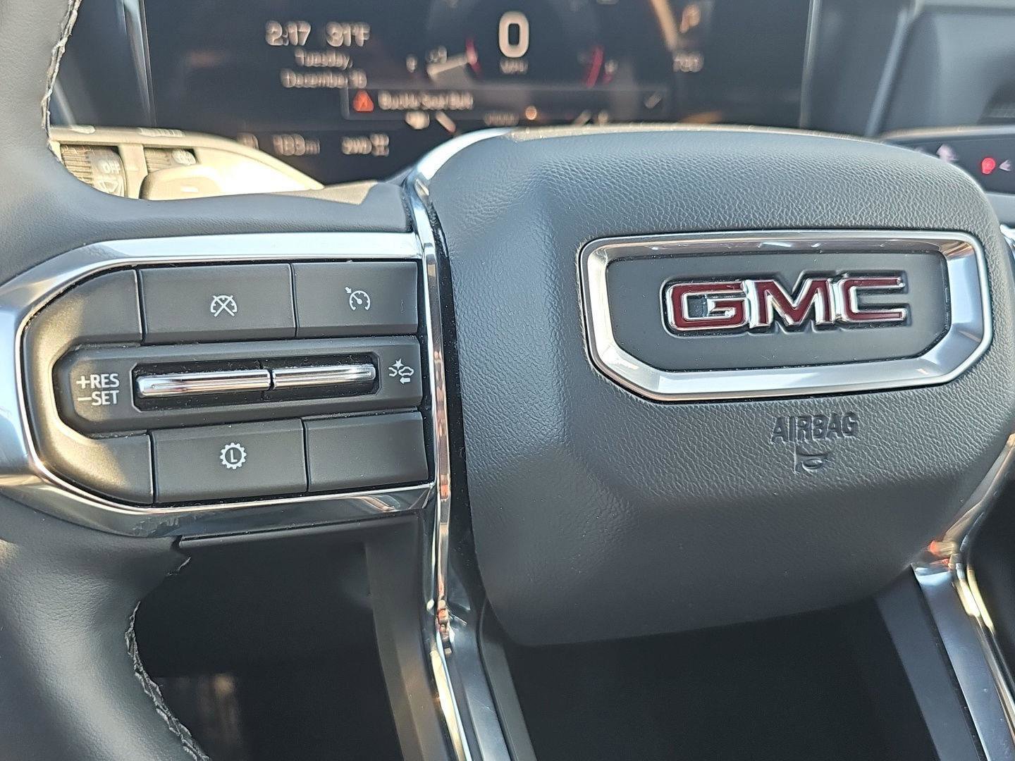 Used 2025 GMC Terrain Elevation image 19