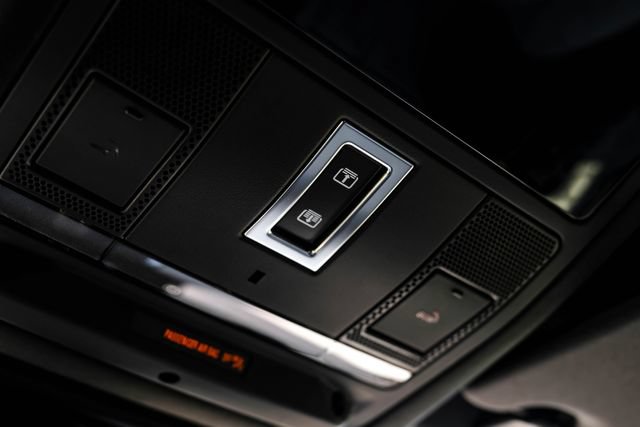 New 2026 Land Rover Discovery Sport Landmark AWD/4WD image 34