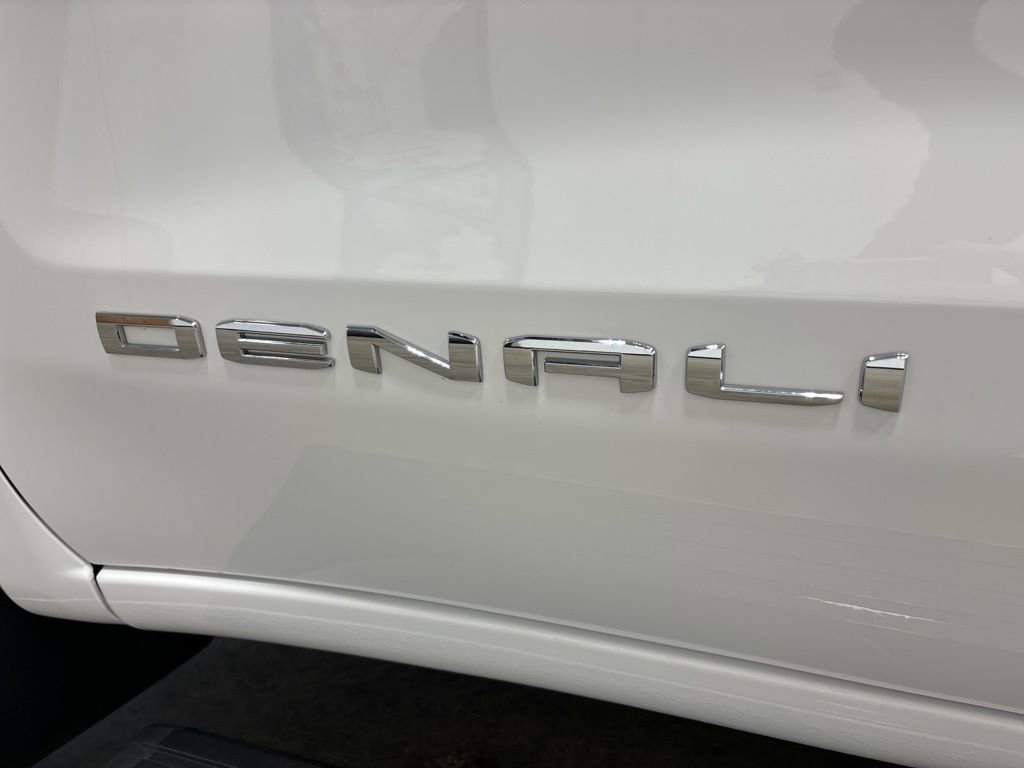 Used 2024 GMC Sierra 1500 Denali w/ Denali Reserve Package image 23