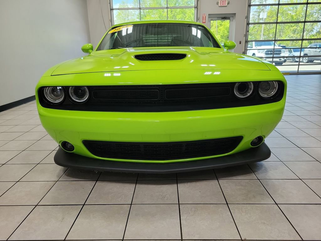 Used 2015 Dodge Challenger R/T Scat Pack w/ Leather Interior Group RWD image 6