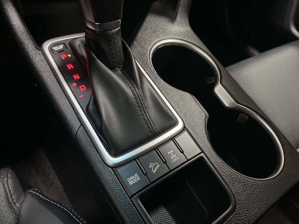 Used 2022 Kia Sportage Nightfall Edition AWD/4WD image 15