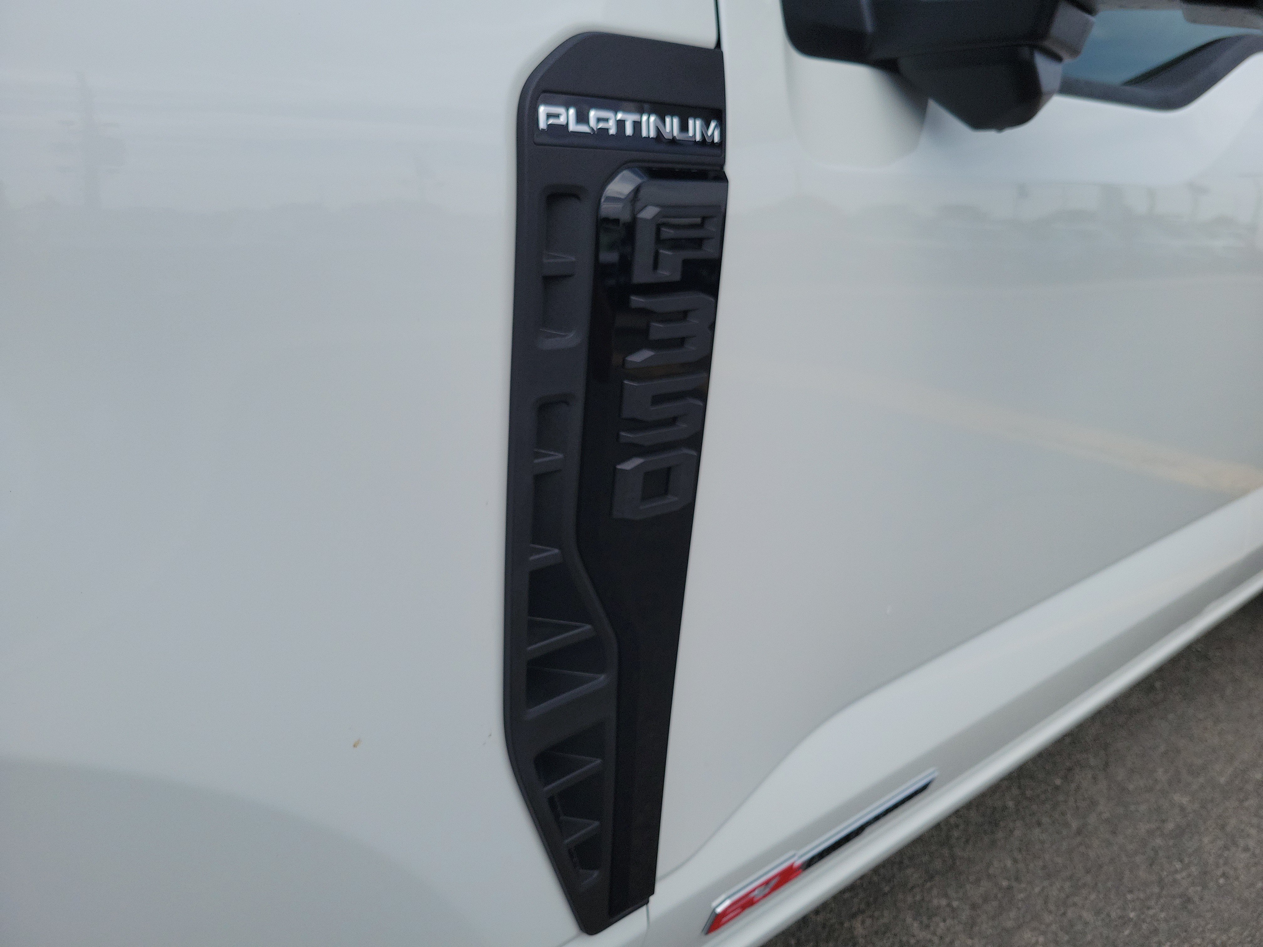 New 2026 Ford F350 Platinum AWD/4WD image 9