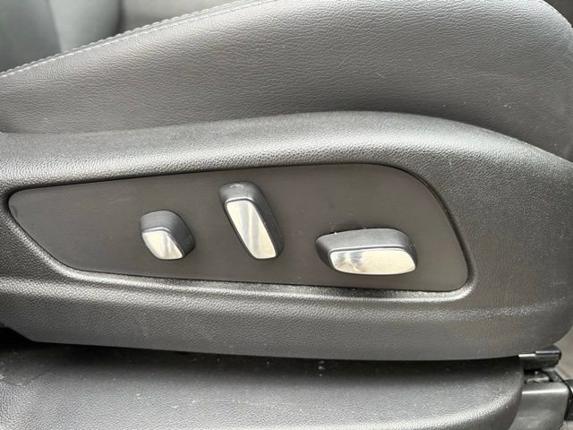 Used 2024 Cadillac XT5 Premium Luxury image 42