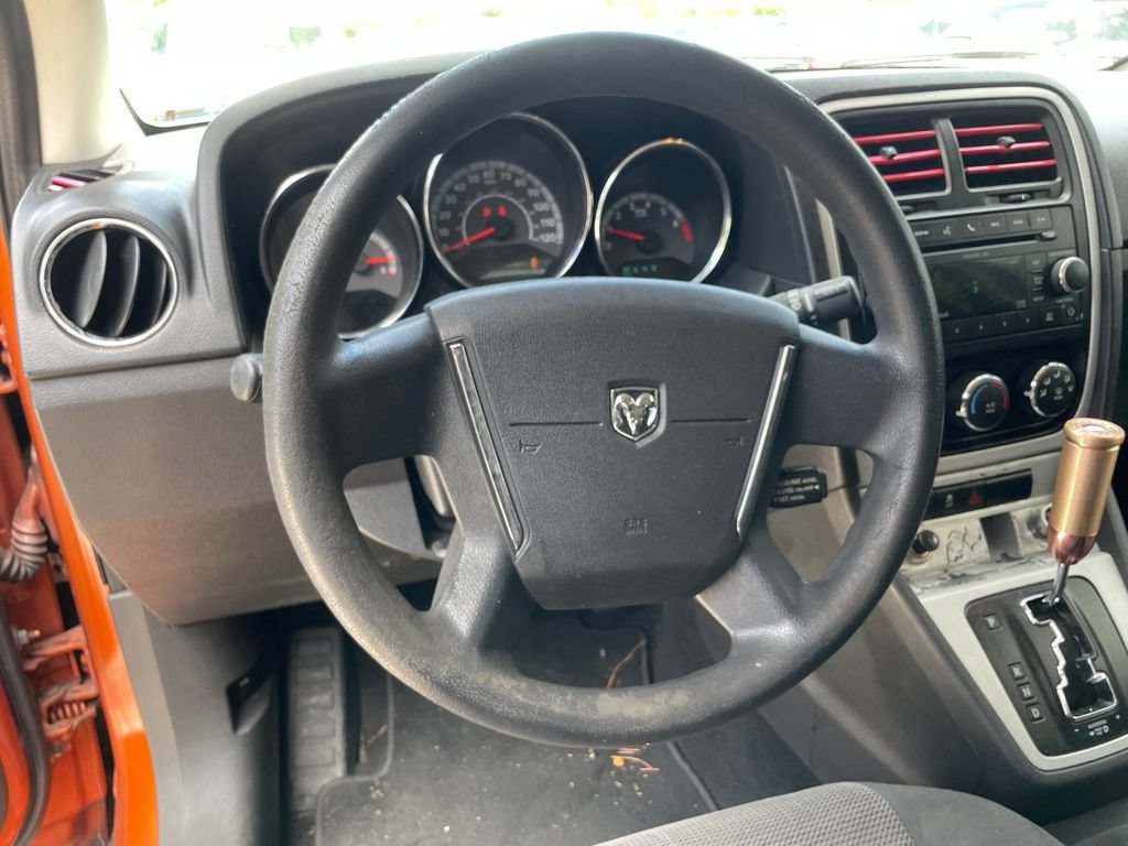 Used 2011 Dodge Caliber Heat FWD image 12