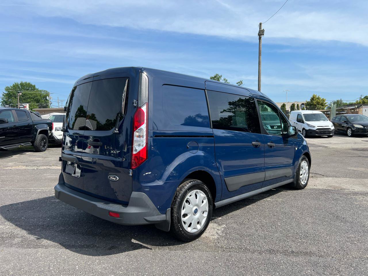 Used 2016 Ford Transit Connect XLT FWD image 6