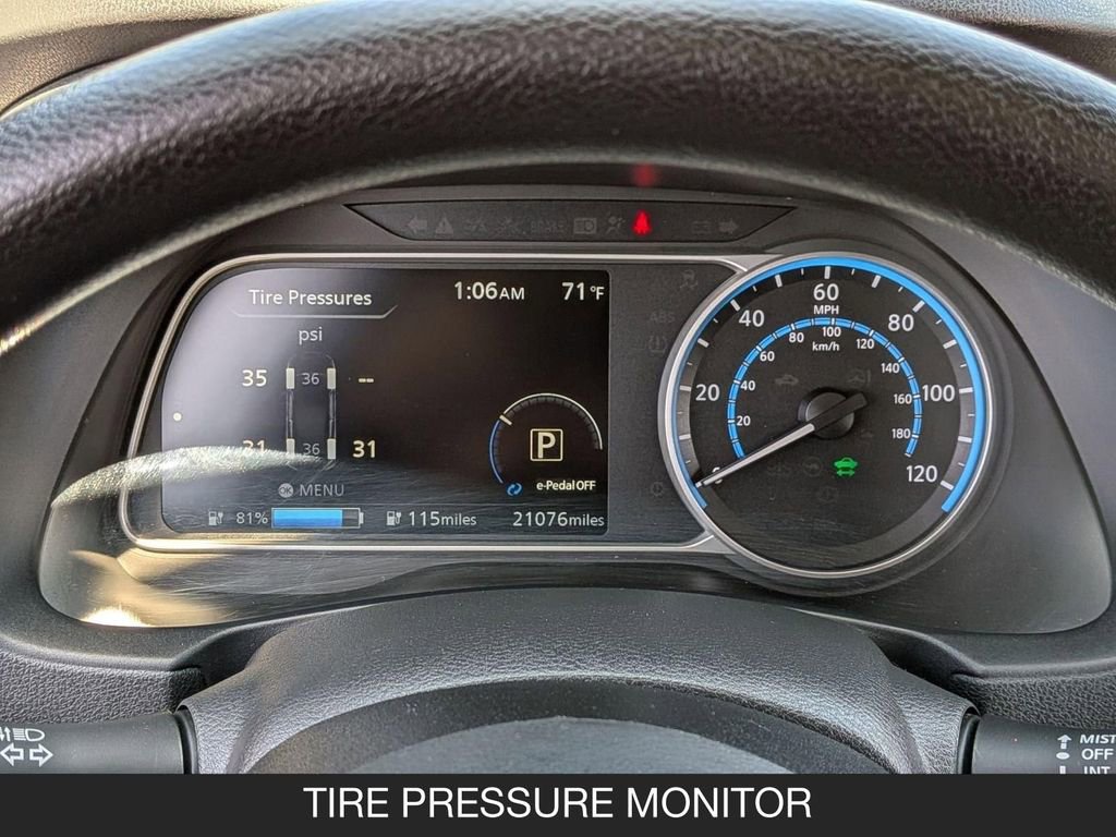 Used 2025 Nissan Leaf S FWD image 19