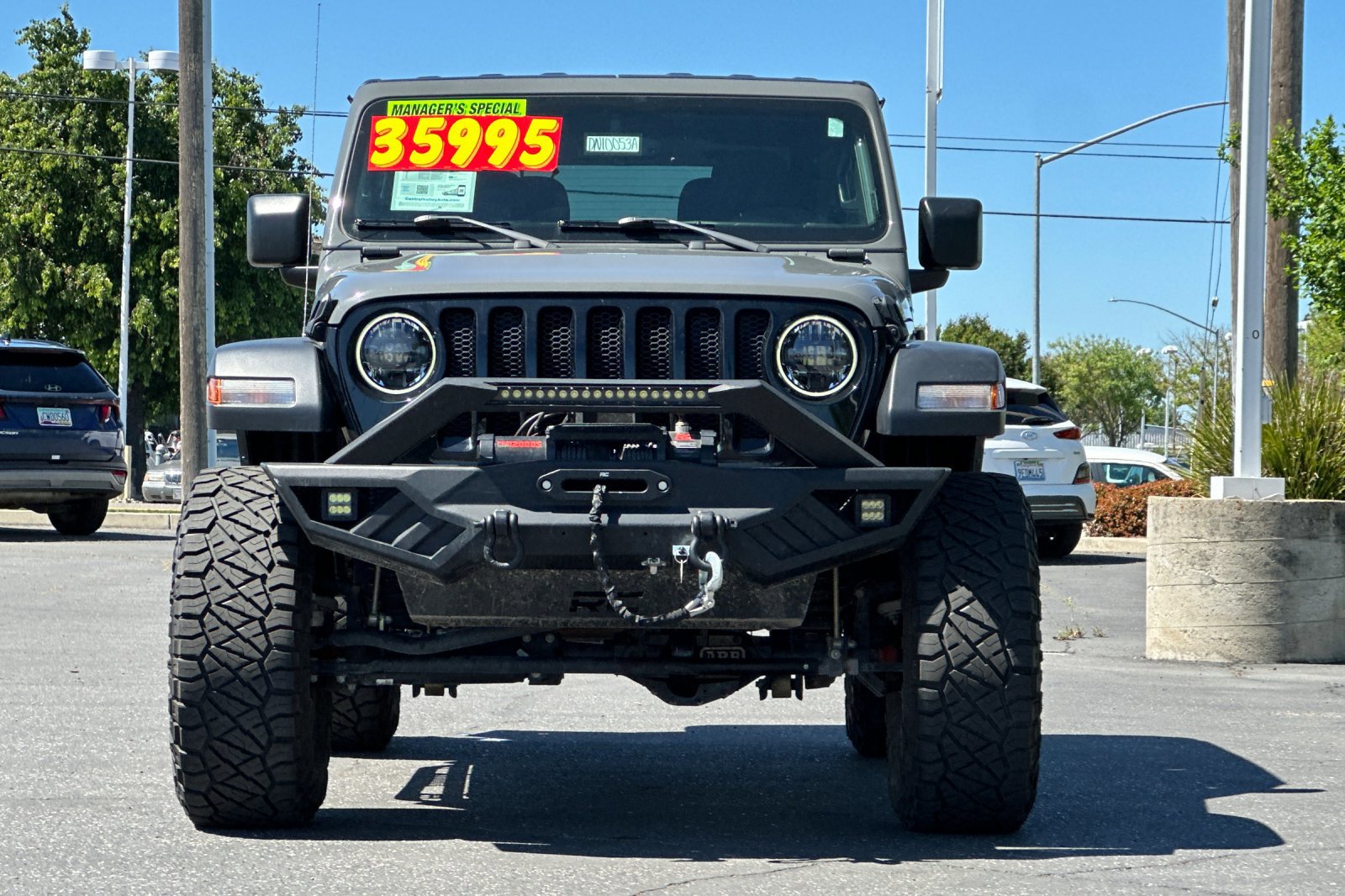 Certified 2023 Jeep Wrangler Willys image 9