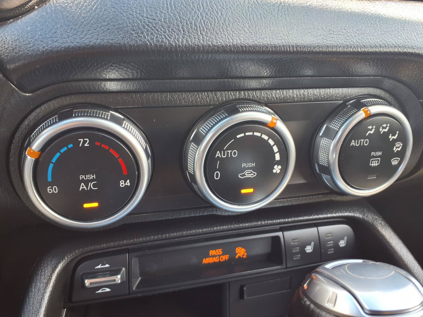 Used 2025 MAZDA MX-5 Miata RF Grand Touring RWD image 7