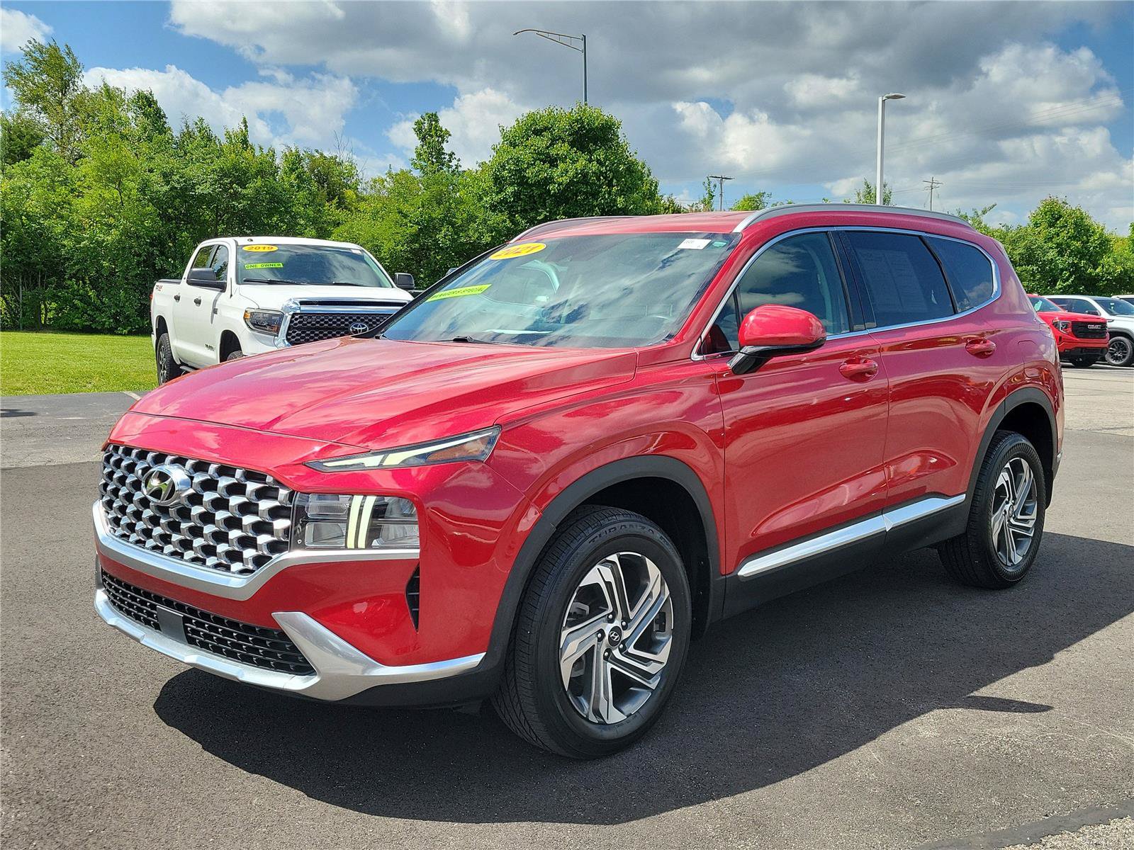 Used 2021 Hyundai Santa Fe SEL AWD/4WD image 2